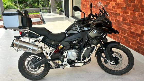 BMW F 850 GS ADVENTURE PREMIUM BMW F 850 GS ADVENTURE PREMIUM